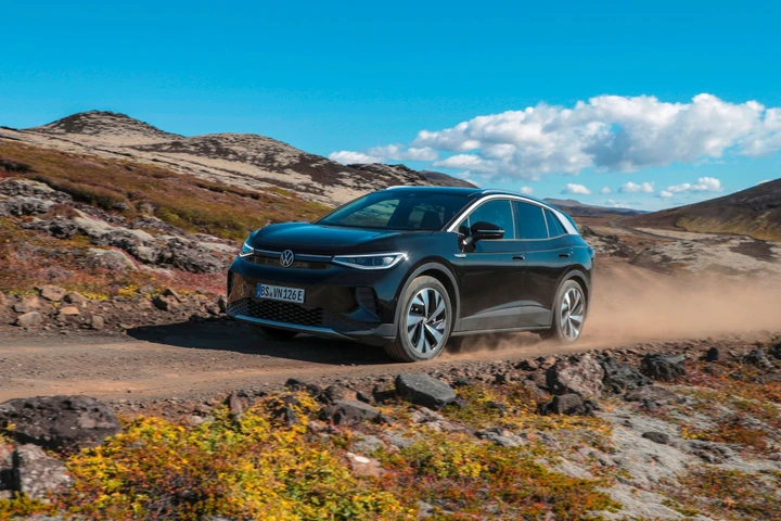 Volkswagen ID.4 Pro 4Motion: il prezzo dell’elettrica integrale