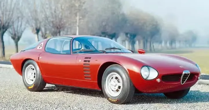 Alfa Romeo Canguro, il capolavoro di Giugiaro che nessuno volle e che finì tra i topi
