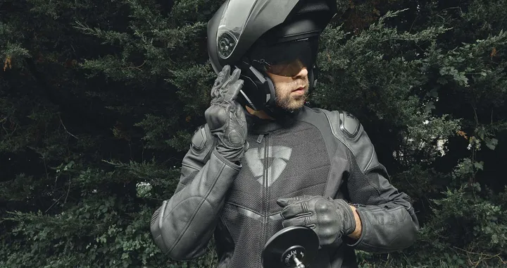 Scorpion EXO 930 ed EXO 930 Smart: modulare dalla doppia omologazione