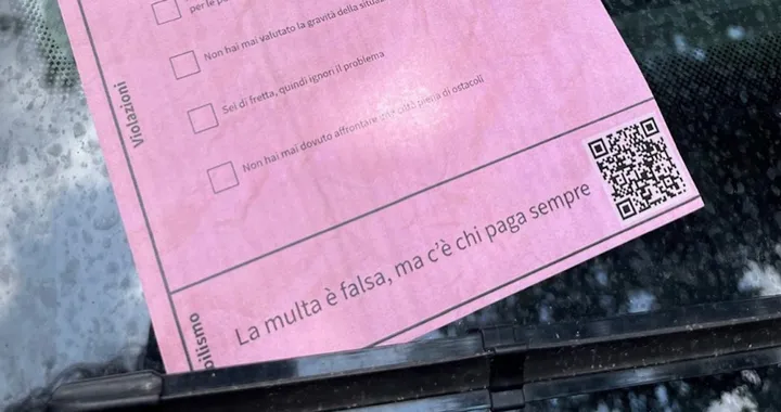 Consegnano multe a casa tramite falsi postini: la truffa