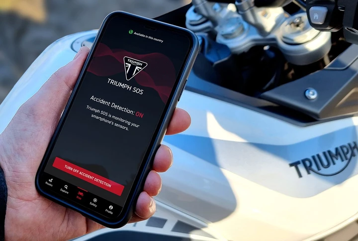 Triumph SOS, l'App che chiama i soccorsi in caso di incidente
