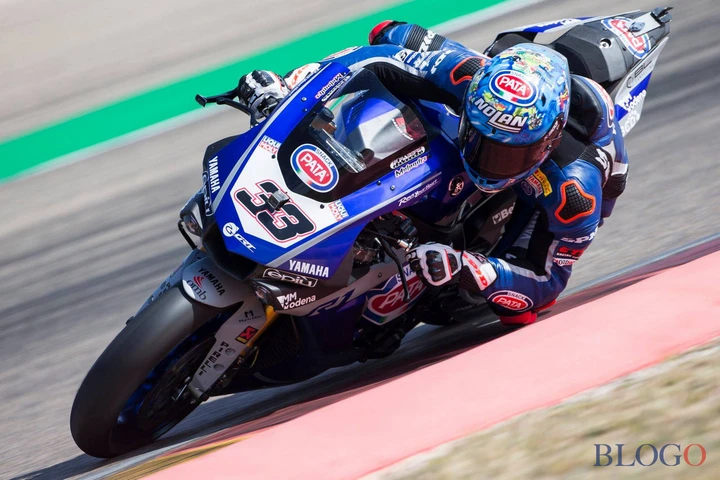 SBK Jerez, Bautista-Ducati, assolo! Rea-Lowes, tensione col “botto”