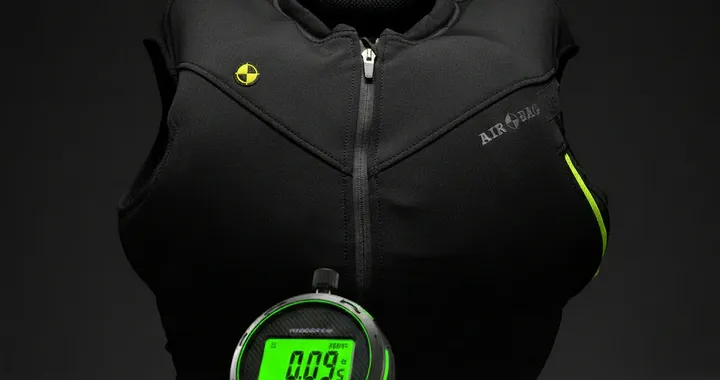 Sempre più motociclisti scelgono l’airbag: ecco perché