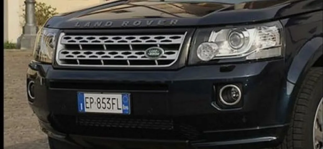 Land Rover Freelander 2013 in video