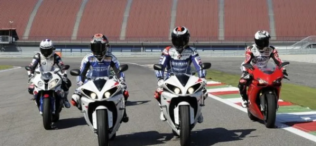Nolan festeggia i 40 anni a Franciacorta insieme a Melandri, Checa e Lorenzo