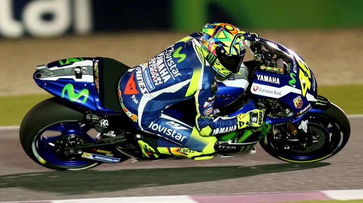 MotoGP, Rossi in 2a fila a Losail: 