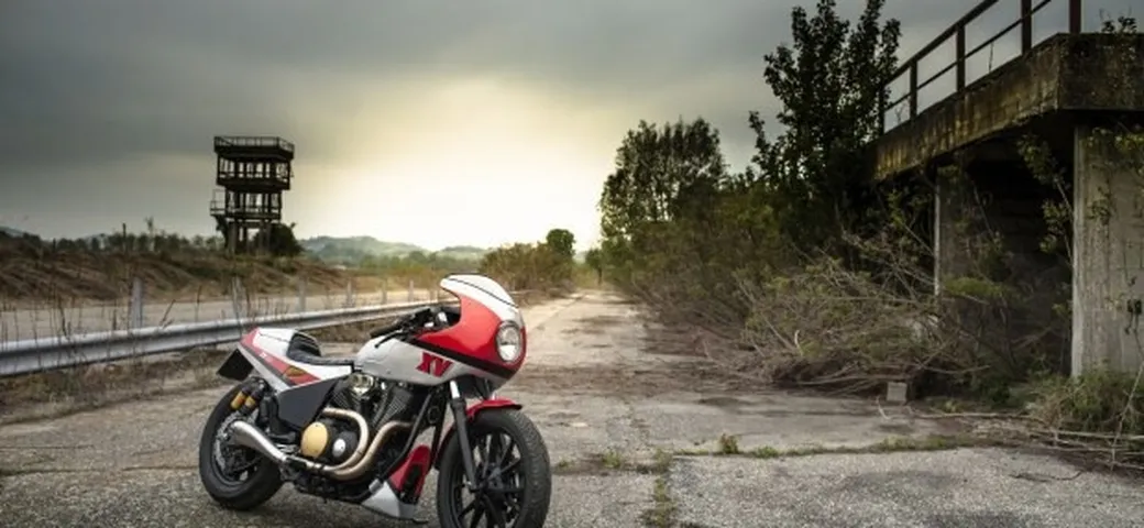 Yamaha Yard Built XV950 Pure Sports by LowRide