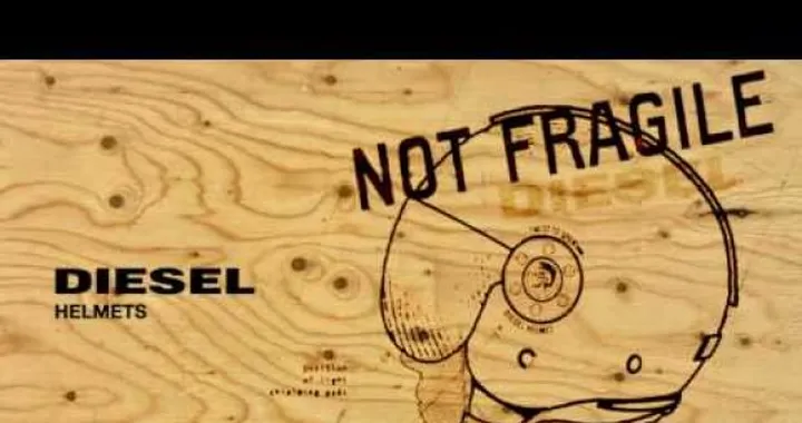 Caschi Diesel: "protect your beautiful mind"...