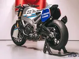Aprilia Tuono V4 