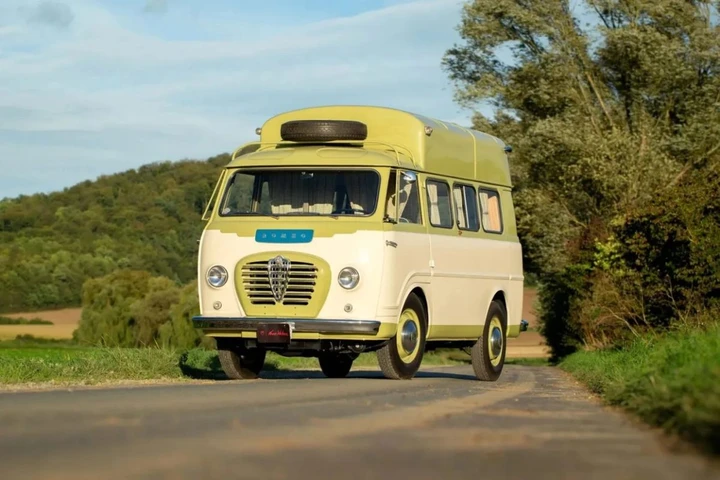 Alfa Romeo T10 Autotutto, il camper vintage dal 