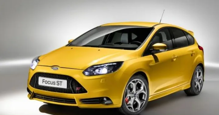 Ford Focus ST, Focus ST Wagon e Focus ST-R