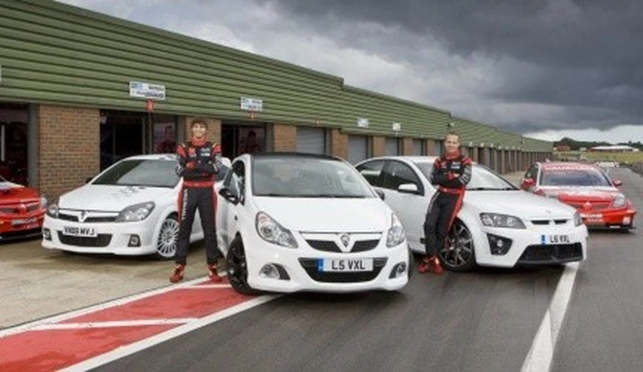 Vauxhall Corsa VRX Arctic Edition: insaziabili inglesi