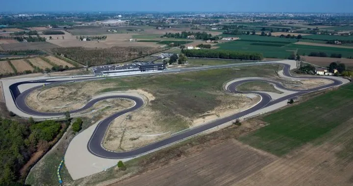 Autodromo di Modena: debutto con il Trofeo Motoestate