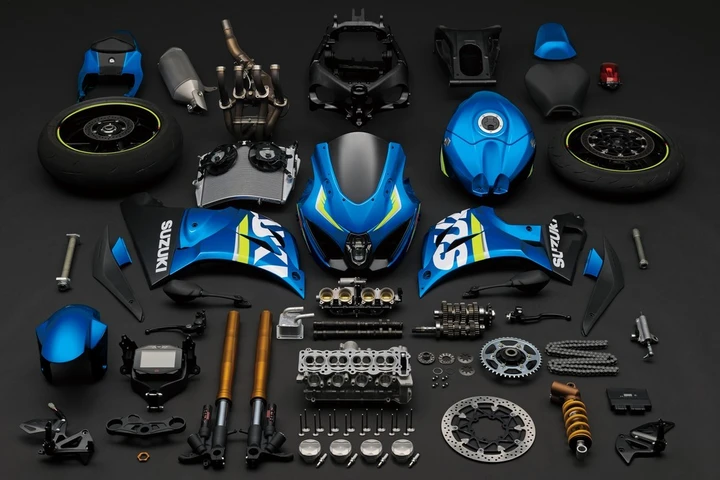 Suzuki Cyber Monday: tre giorni di sconti sullo shop online della casa giapponese