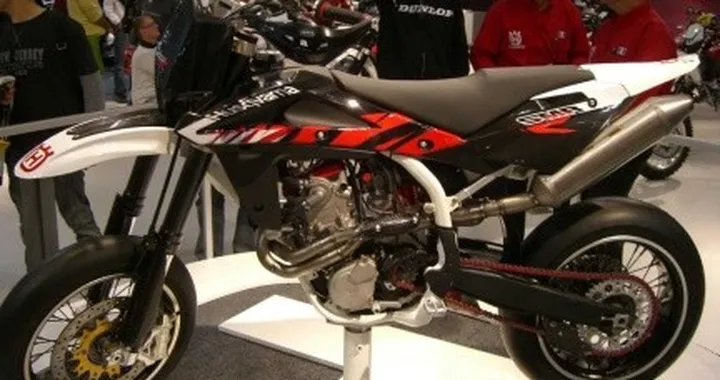 Eicma 2007: Husqvarna Supermotard 2008