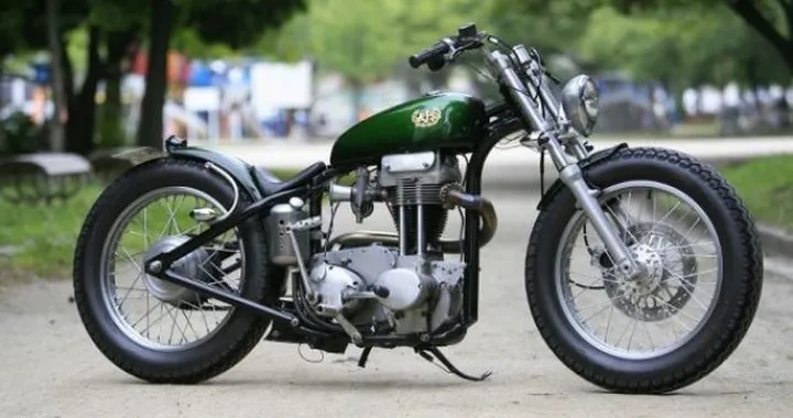 Heiwa Motorcycle: stile giapponese su vecchie glorie inglesi