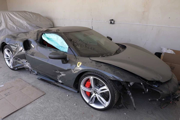 Gli avevano detto che la Ferrari era da buttare, ma non si arrende