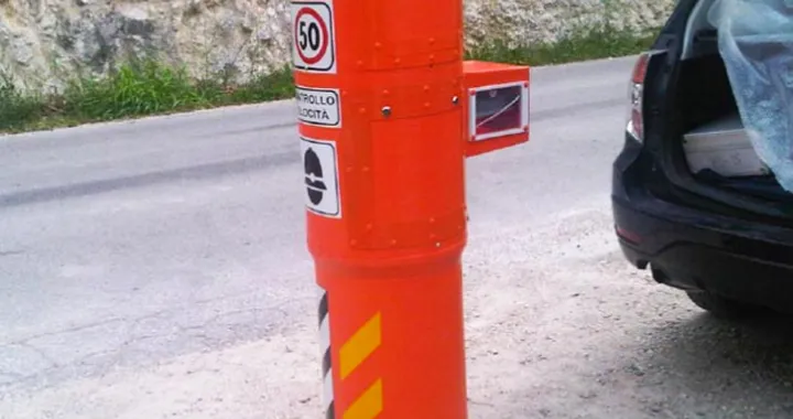 Alcuni Velo Ok montati a Roma si trasformano in cestini