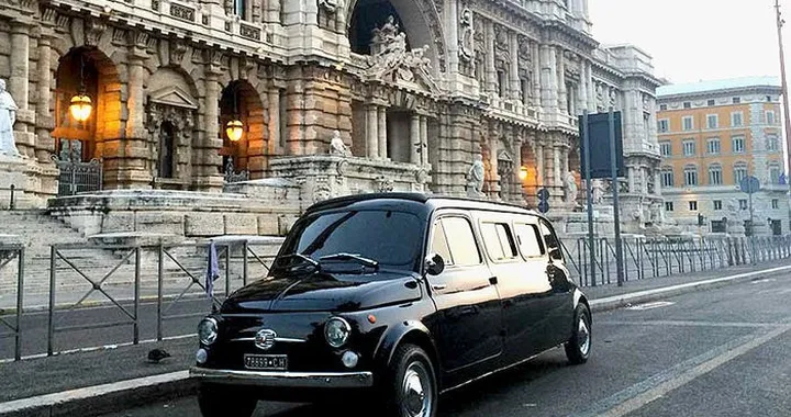 All'asta la Fiat 500 limousine di Zoolander