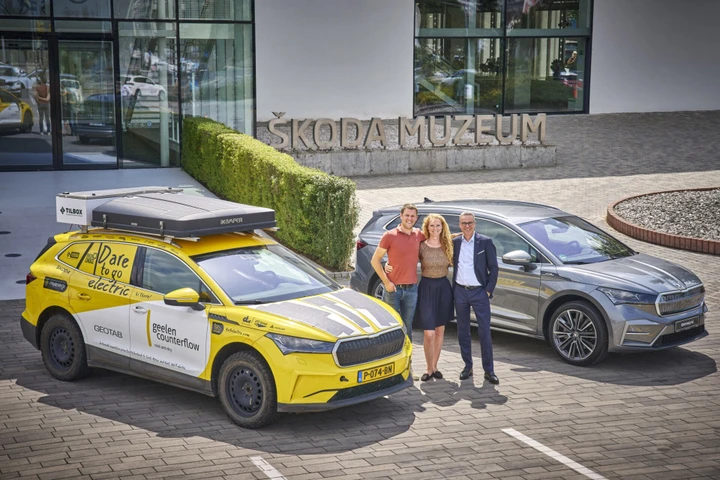 Una Škoda Enyaq speciale si unisce alla collezione del museo aziendale