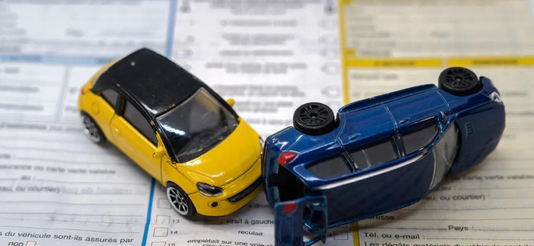 Assicurazione auto scaduta: cosa succede dopo i 15 giorni di tolleranza