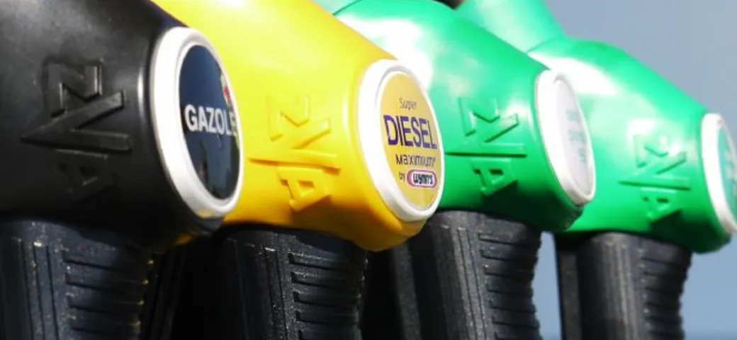 Cashback, rimborsi anche per i rifornimenti di carburante: come ottenerli