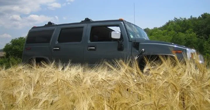 Prova Hummer H2: prime considerazioni