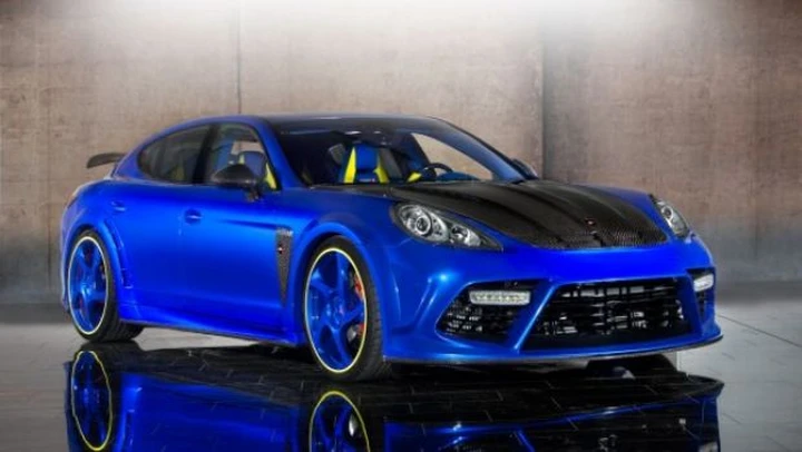 Mansory Porsche Panamera Turbo: 690 CV di sgargiante berlina tedesca