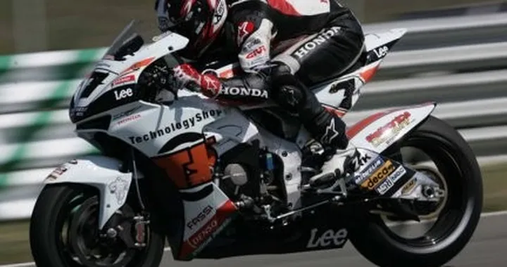 Carlos Checa alla 8 ore di Suzuka