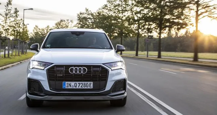 Audi Q7 TFSI e quattro: la nuova PHEV dei Quattro Anelli
