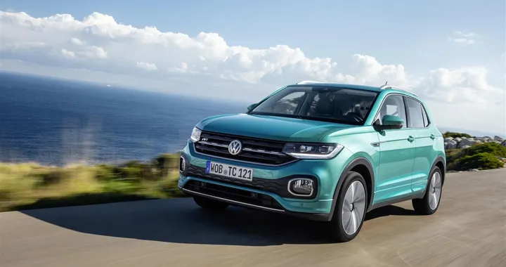 Volkswagen T-Cross Sport: prezzi e dotazione