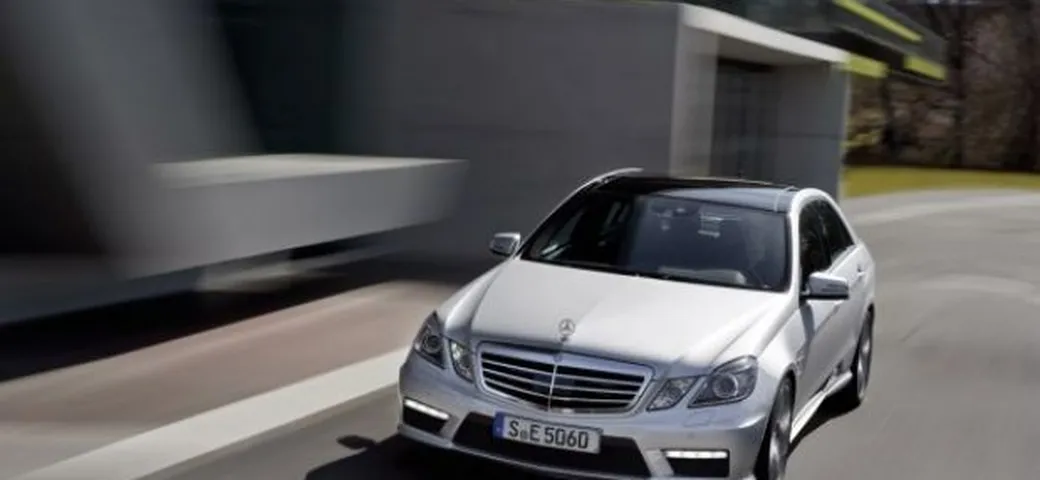 Mercedes E 63 AMG: salone di New York 2011