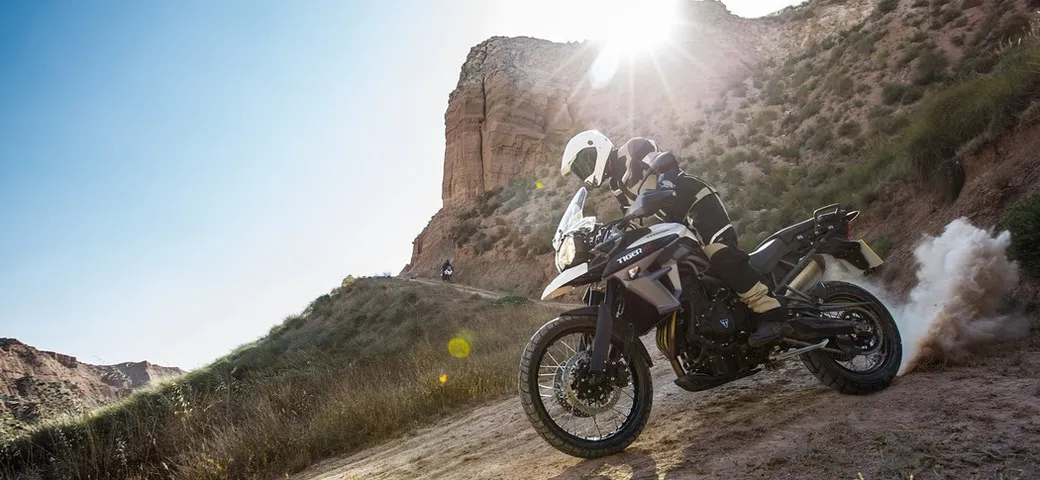 Triumph: presto il debutto nel mondo del cross e dell'enduro