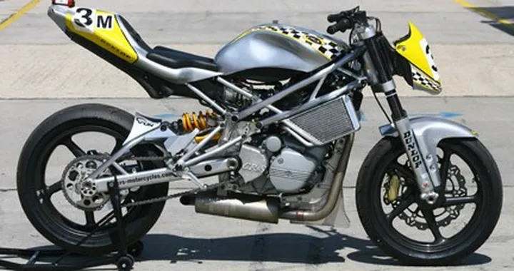 CR&S VUN - foto del debutto in pista