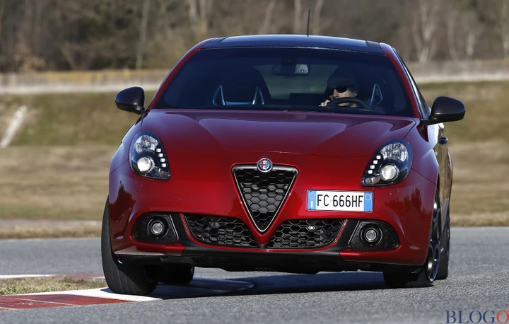 Alfa Romeo Giulietta 2016: video primo contatto