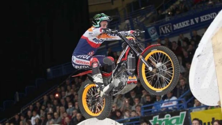 X-Trial: Toni Bou apre il 2013 con una vittoria