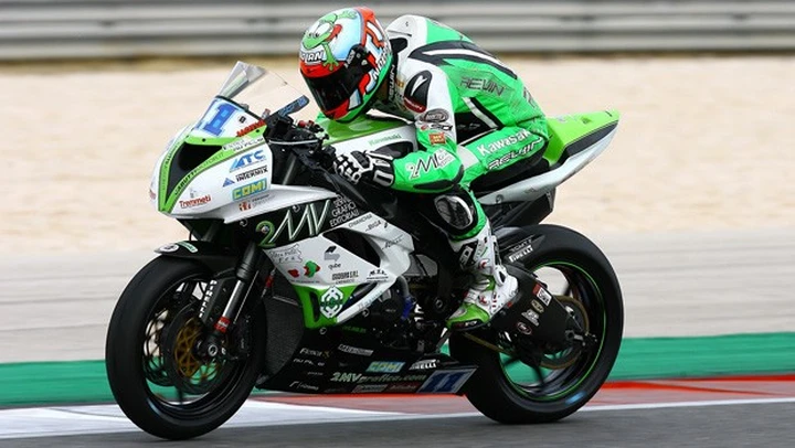 Il team Go Eleven nel Mondiale Superbike 2015