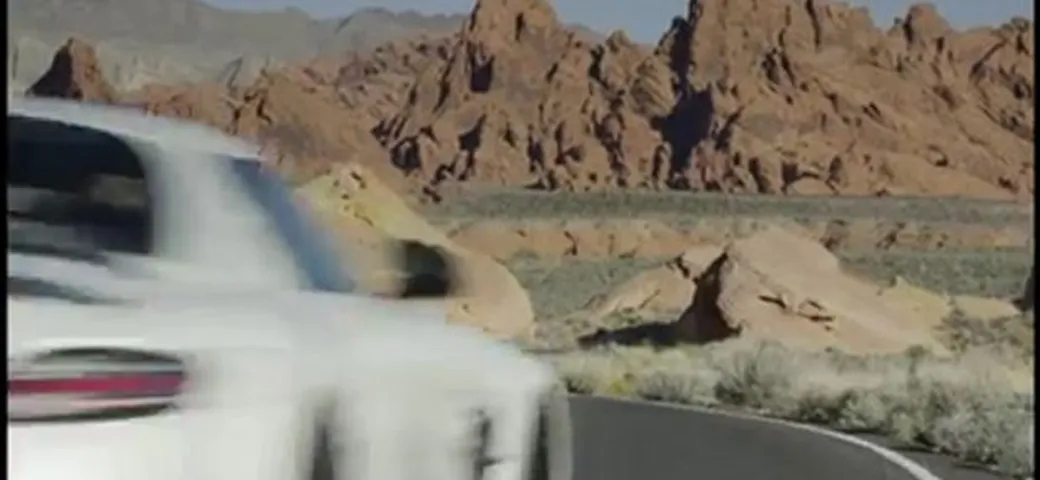 Mercedes SLS AMG Black Series: la supercar in video