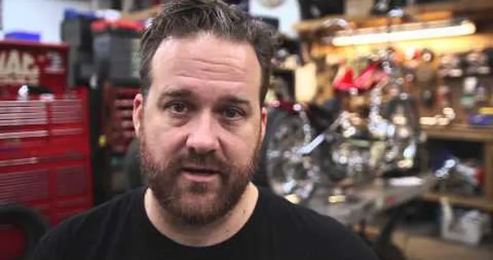 Follow Your Dream Chapter 1: Meet The Custom Shop