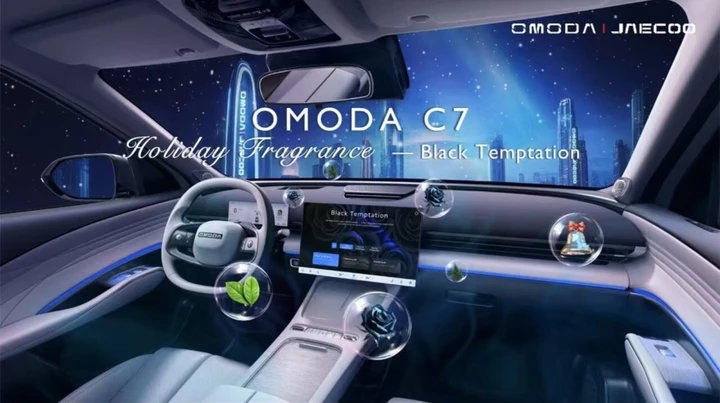 Omoda 7, esperienza da cinema a bordo