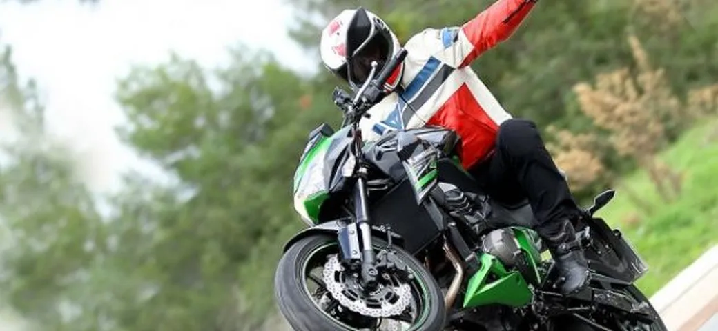 TEST Kawasaki Z800 2013: The Sugomi Factor