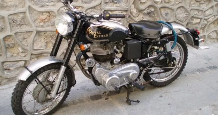 Foto del giorno: Royal Enfield a Madrid