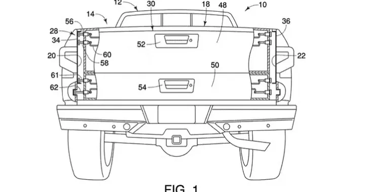 Nissan brevetta un nuovo portellone “intelligente”