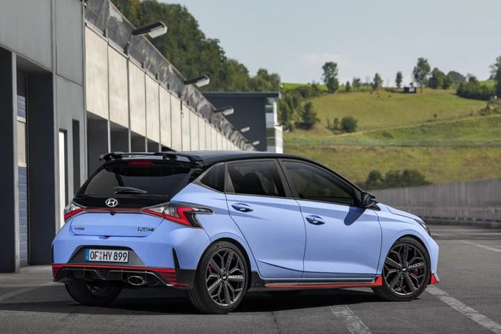 Hyundai i20 N torna in Europa: l’hot hatch sportiva è pronta al comeback