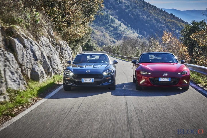 Mazda MX-5 vs Fiat 124 Spider: la prova comparativa [Video]