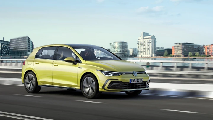 Nuova Volkswagen Golf 8: ecco le prime novità