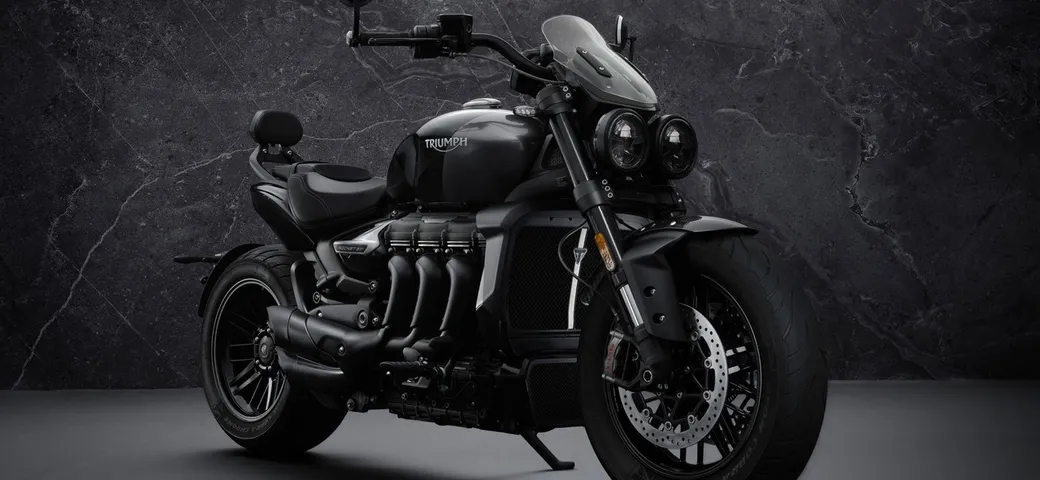 Triumph Rocket 3 R Black e GT Triple Black Limited Edition