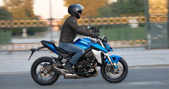 Suzuki GSX-S950: svelati prezzo e disponibilità