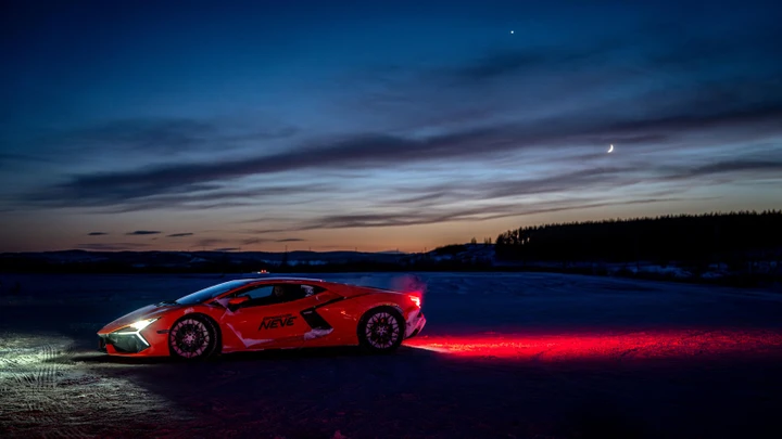 Lamborghini Esperienza Neve Mongolia