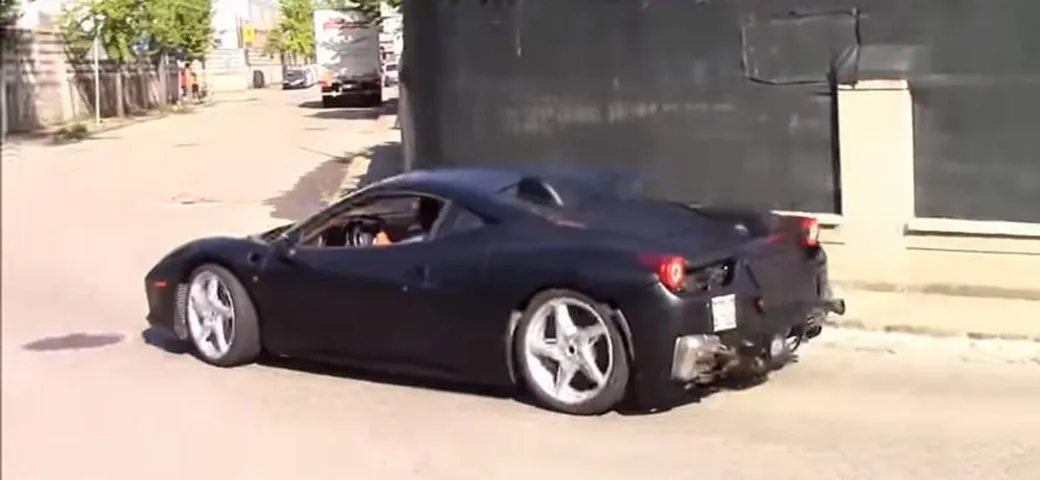 Ferrari ibrida: un prototipo 